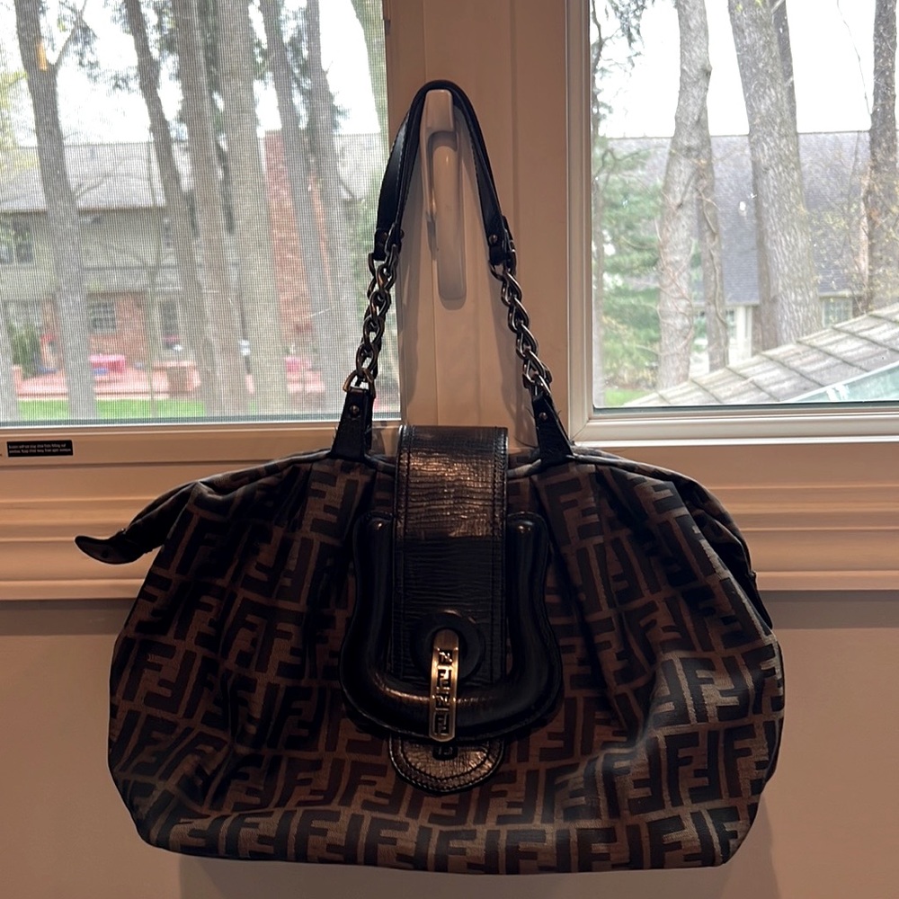 Fendi shoulder bag!
